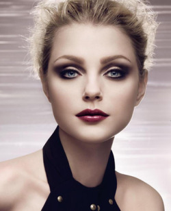 Jessica Stam