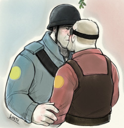 lintufriikki:  helmets from that stream a couple of days ago. it was supposed to be a “shy first kiss” but it turned out to be a crossfaction mistletoe smooch… 