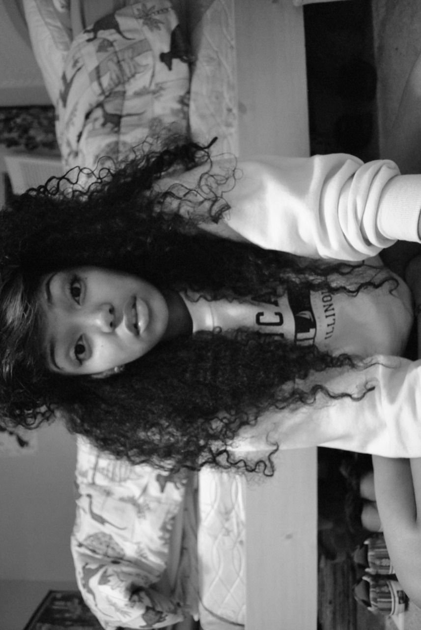 ultimatebeauties:  view more beauties in black and white→ 