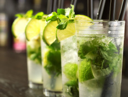 tee-two:  MOJITOS 