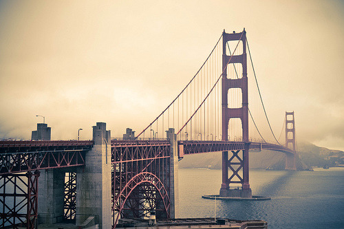 atavus:Golden Gate Bridge (by Allen Le)