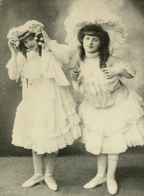 carolathhabsburg:  France. Early  1900s 