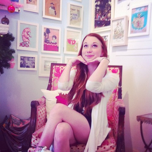 kristensmagicdust:  atinyginger:  Incapable of being serious, ever. (Taken with instagram)   Don’t be hard on her. She’s in love  :)  ~Kristen 