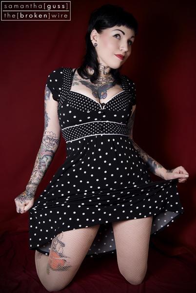 babyxj: i adore my sweet friend sam guss. if you have never looked at her work, you need to.. she is