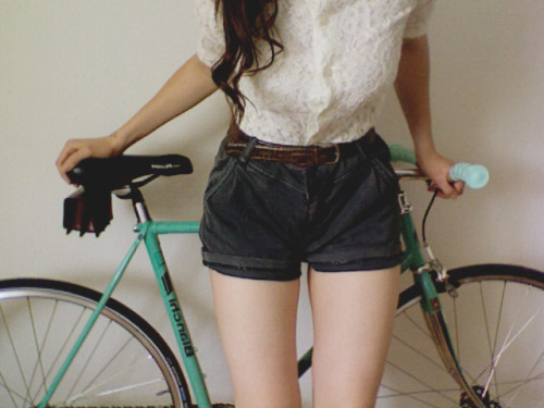 onegearnofear: MY NEW BIKE <3 by anie.aurelie on Flickr.