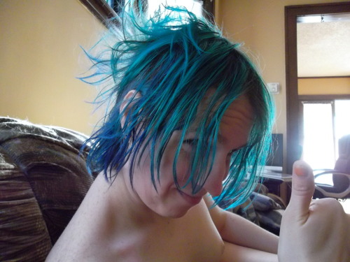 Mornin’. This is how you properly bedhead.