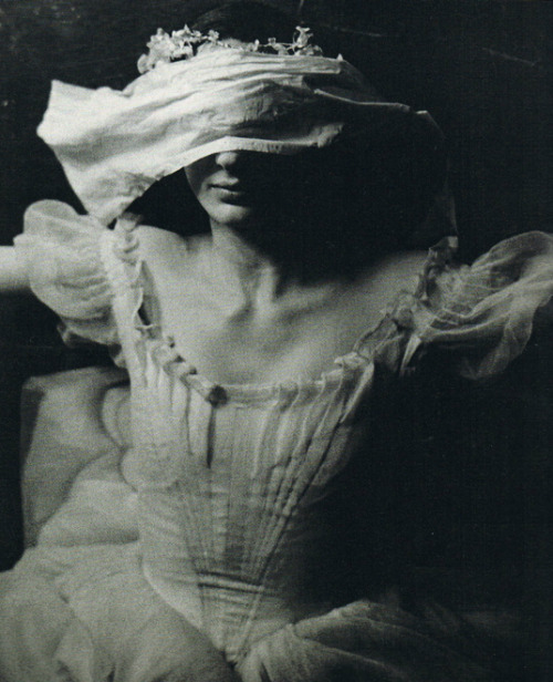 finethankyouandyou:  Corps de Ballet dancer in the wings. Paris Opera Ballet. Photo by Gilles Tapie 