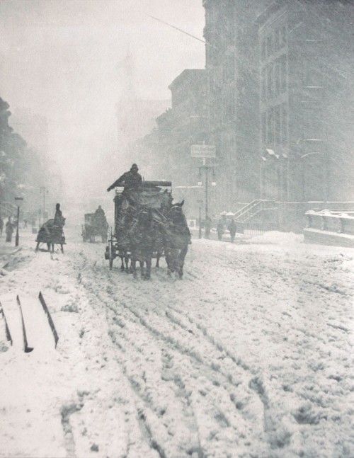 blithewine-blog:  Winter on Fifth Avenue, 1893Alfred Stieglitz 