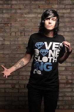 suck-my-dick-if-you-dare:  Kellin Quinn. &lt;3 My baby!&lt;3