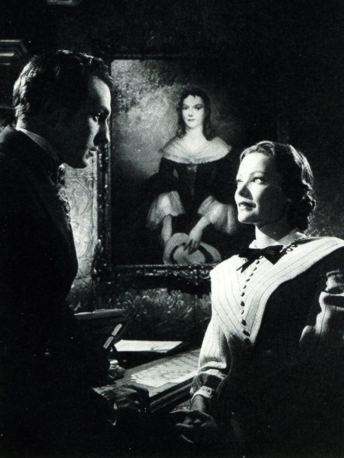 greggorysshocktheater: Vinnie and Gene Tierney in Dragonwyck (1947), this was the first of what Vinc