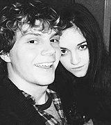  Evan Peters and Alexia Quinn boyfriends cute 