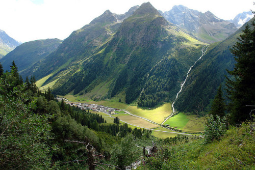 by WeatherMaker on Flickr.Pitztal Valley - Tyrol, Austria.