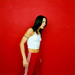  my favts are sporty spice ( mel c.) &