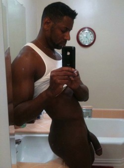 nudeselfshots-blackmen.tumblr.com post 23627662820