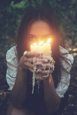 hypnosophist:  Gaze. While the flame yet burns, transfixed you’ll sleep. As you gaze therein, your thoughts have ceased.