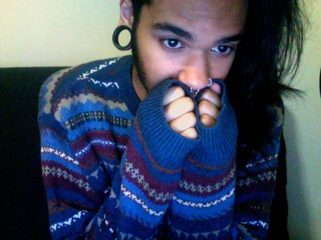fuckyeahstretchedears:  1 1/4 inch 