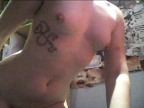 curmodgeon:  morninggggggggg gashh    Need to give those nips a good twist.