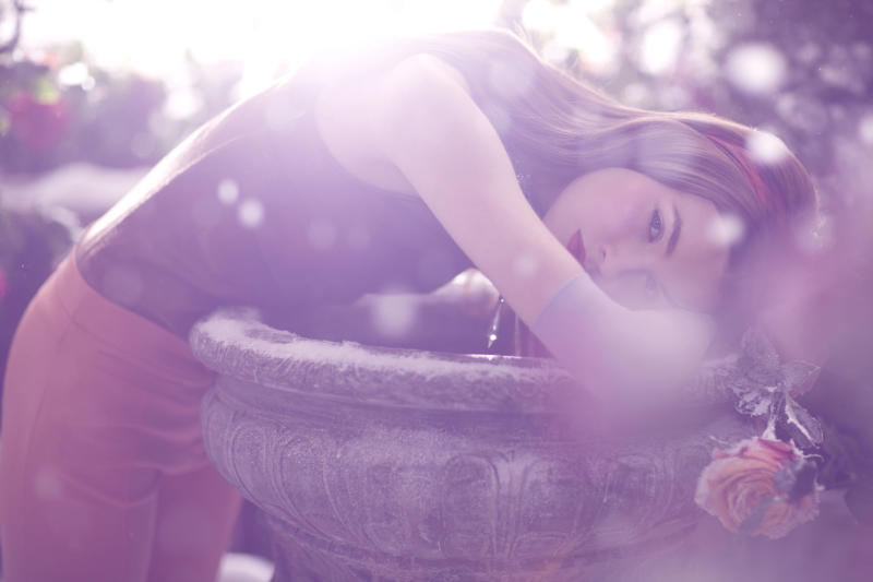 sensualfairytale:  Snow Beauty By Amber Gray 