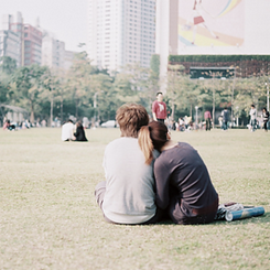 simpatie-blog:  au meme | hyuna x junhyung ♔ as a couple - requested by anonymous 