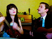  Zooey Deschanel and Joseph Gordon Levitt singing “What Are You Doing New Years