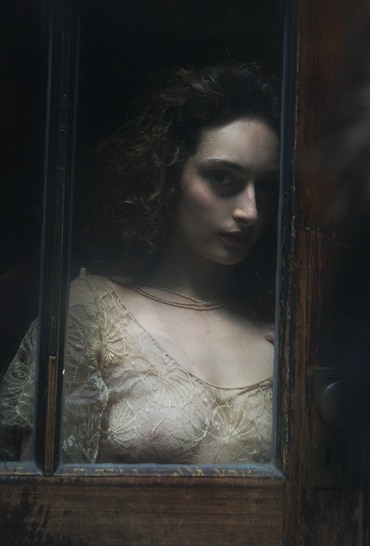 coatofglass:  Sara, 2010 