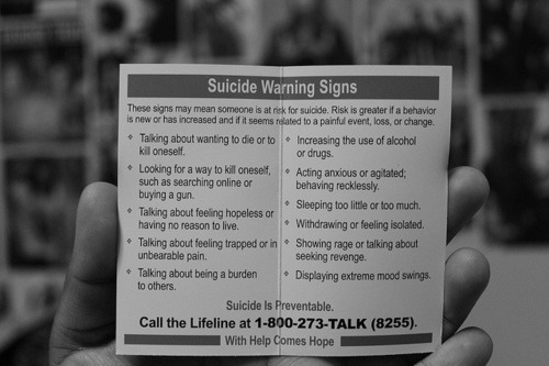 hellyeah-inspirationyeah:  reblog this. you could save a life. 