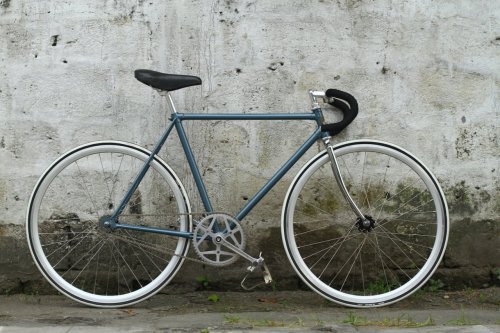 shamanx: Rektacide Build Highlights: Vintage Patria Frame, Vintage Sugino Maxy Cranks. 