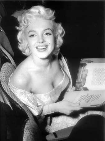 alwaysmarilynmonroe:  1955 East Of Eden Premiere