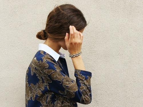 m-a-r-v-e-ll-e-d:  c-aptivate:  love the top  ^