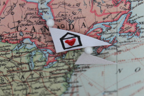 laurennemchik:  DIY TRAVEL MAP  When it came to exchanging gifts, my friend, Anika completely showed