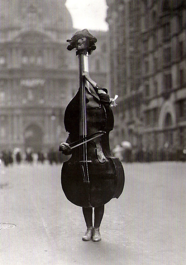 Dr. Otto Bettmann
Walking Violin in Philadelphia Mummers’ Parade, 1917
From The Bettmann Archive: More than 100 years of history
