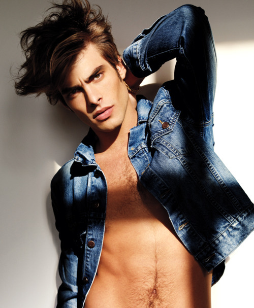 salas-llc:  Men’s jean jackets have been popular since they were worn in Genoa,