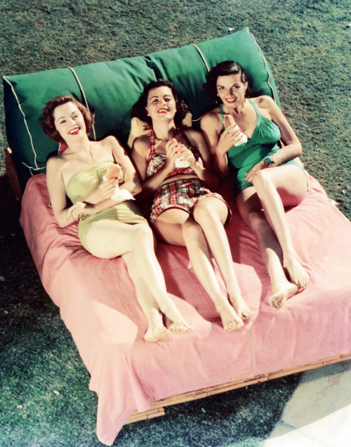 vintagegal:Jane Greer, Faith Domergue and Jane Russell 1950’s