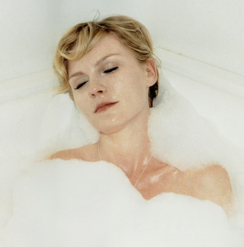 cyberqueer:  Kirsten Dunst photographed by Nick Haymes for Lula Magazine (#5).