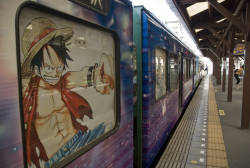 littletinydots:  Prt 3 One Piece Train 10th Anniv 2008 / 40th Weekly Jump @Kamakura Japan 
