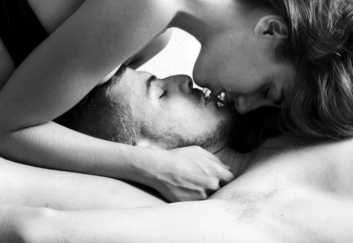 http://canbesexy.tumblr.com/post/15212390104