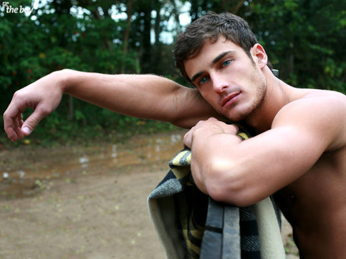 banging-the-boy:  http://banging-the-boy.tumblr.com/archive