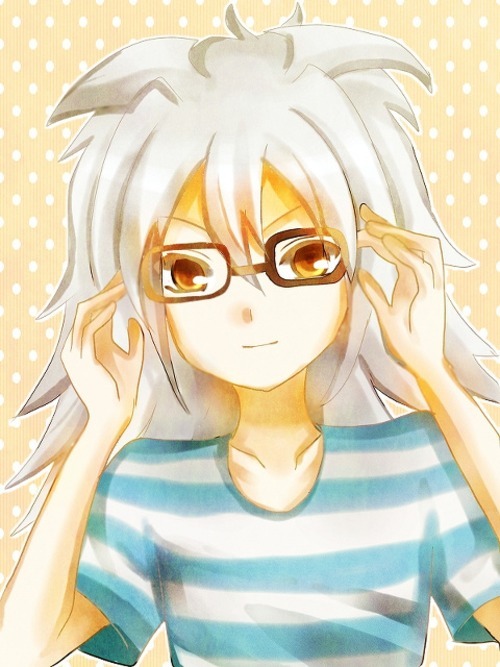 ore-sama-no-turn-da-ze:  Hipster Kura. Found it on pixiv under this tag: バクラ.