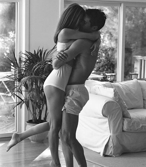 http://canbesexy.tumblr.com/post/15268651269