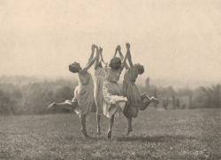 firsttimeuser:Frederick Boissonnas. Four Dancers in Flight, 1900s