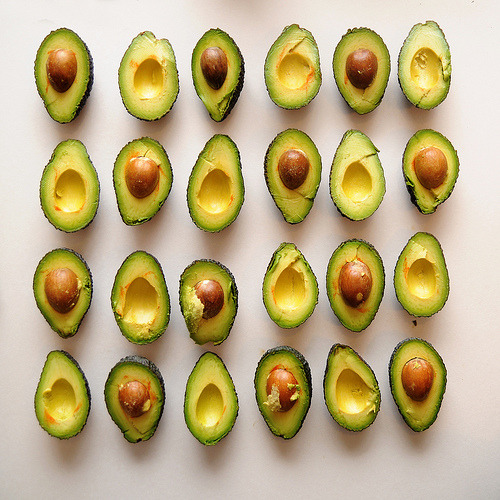 calamity-tash:  love a good avo! 