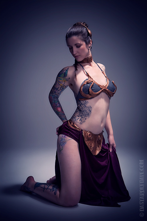 XXX theesylvia:  tattooed slave leia shot by photo