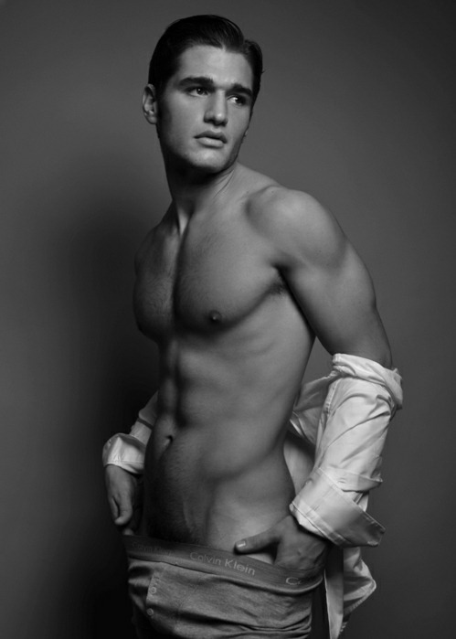 yellowasian:  baptiste giannisini | cyprien leym 