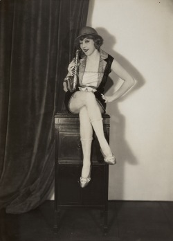 holdthisphoto:  Anny Ondra, 1928 by Martin