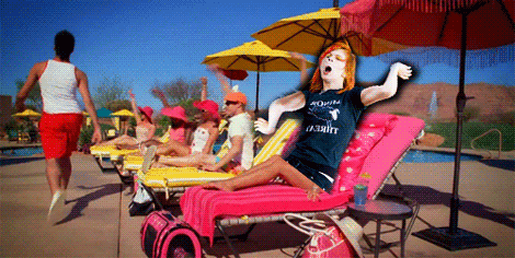 yellendegeneres:  i’mcrYING  OH WOW LOLLLLL