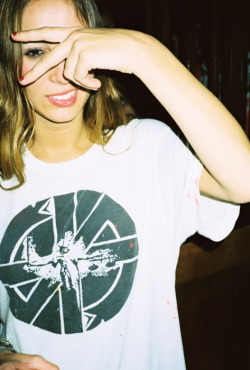 lone-teens:  ☯ GRUNGE/ SOFT GRUNGE HERE☯