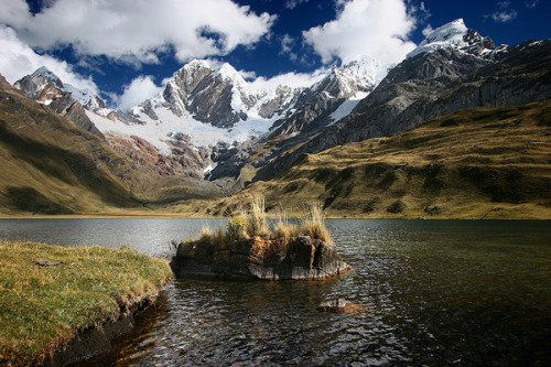 by ©haddock on Flickr.Mitacocha Lake (4200m. altitude), Huayhuash mountains in the Peruvian Andes.