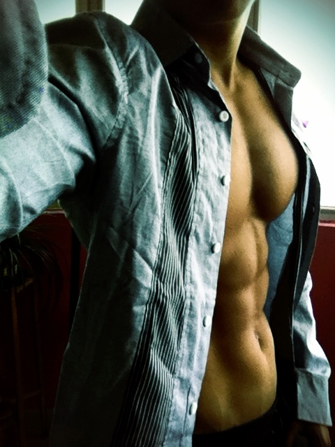 theguywithpurpose:  GPOC - Gratituous Picture of Chest :D  Hot