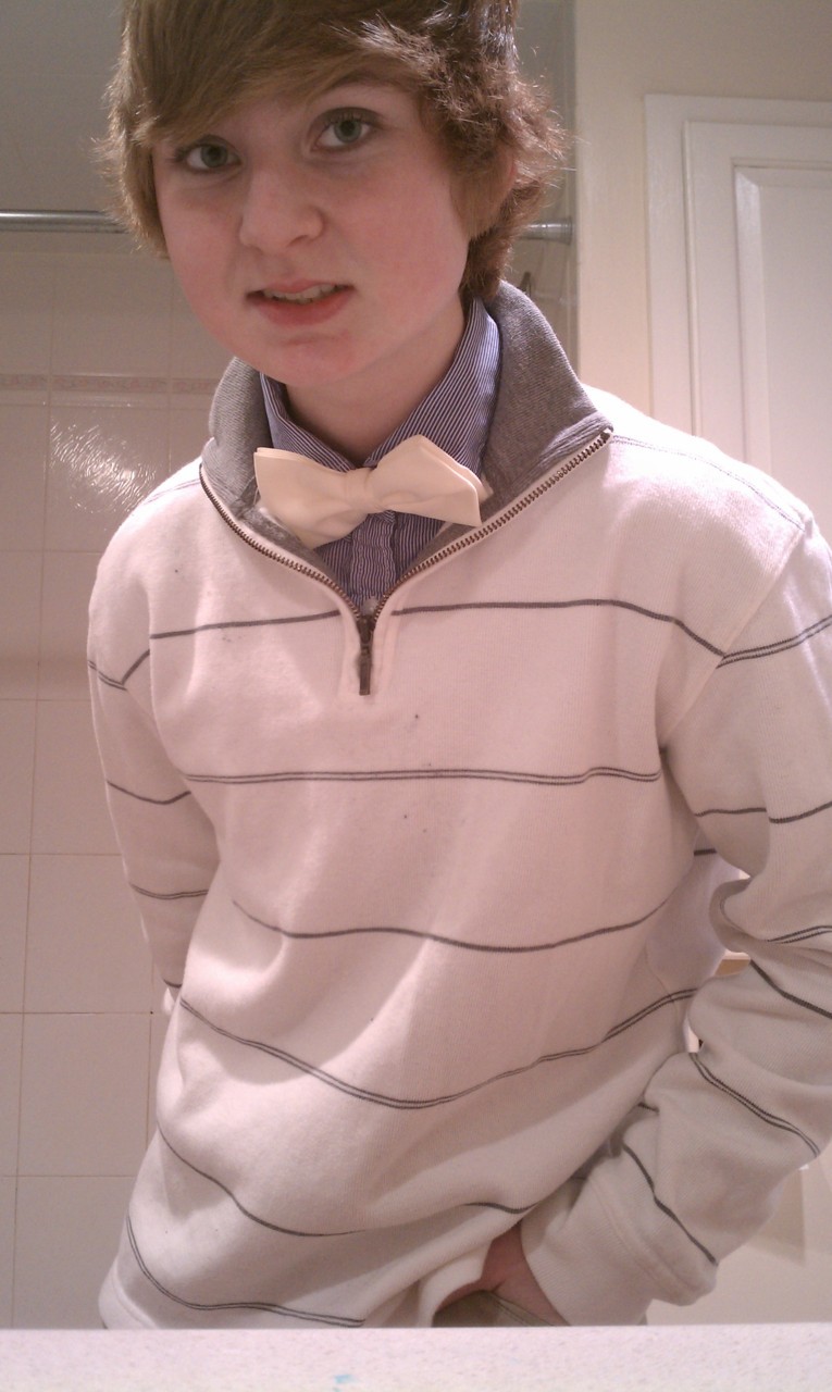 livelovelez:  I must say, I looked quite spiffy today. :)