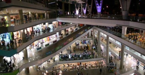 juamsuarezt:  Millenium Mall. Caracas - Venezuela - Los Dos Caminos. 